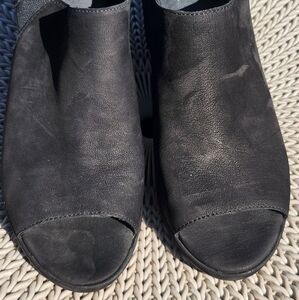 Eileen Fisher New Black Suede Blick Heels